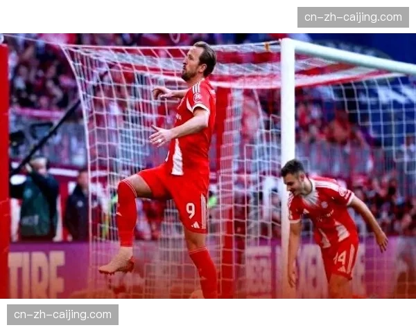 拜仁4-2逆转斯图加特提前4轮卫冕德甲冠军，凯恩破门助队史第34冠